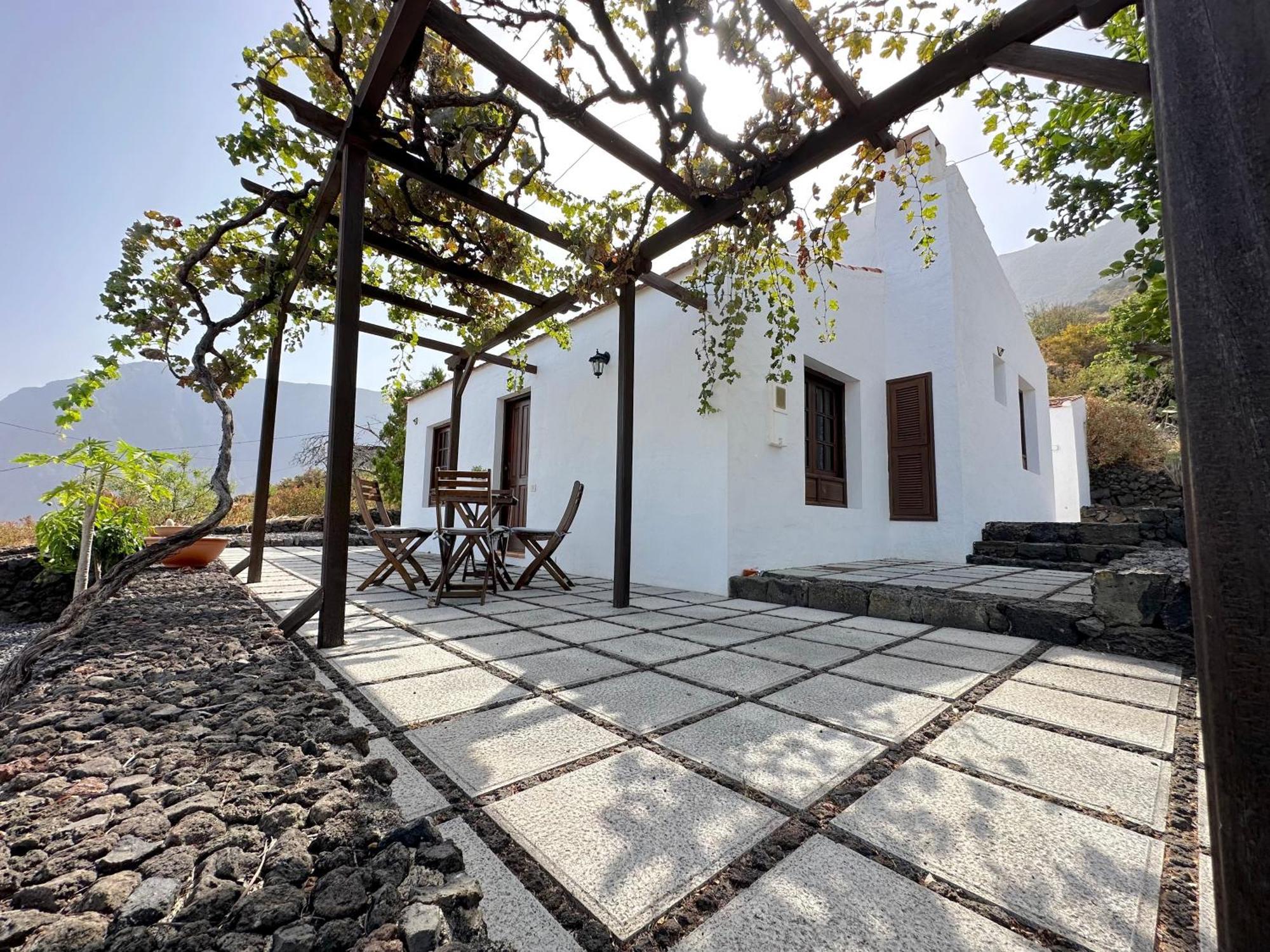 La Casita De Malnombre Villa Frontera Exterior photo